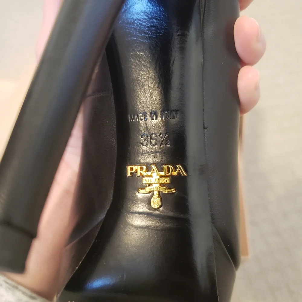 Prada Pumps - Picture 7 of 16